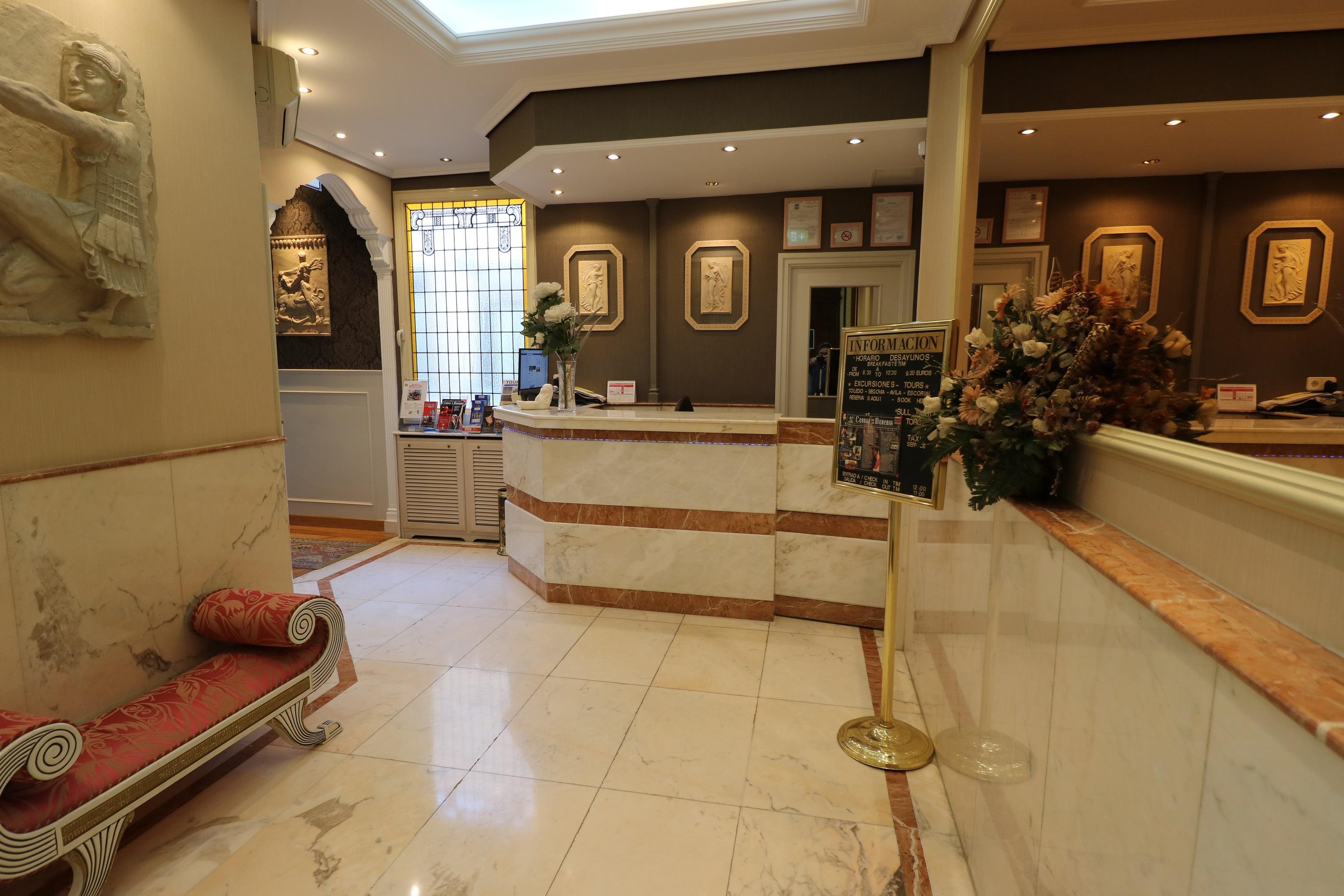 Hostal Hispano - Argentino Gran Via Madrid Luaran gambar