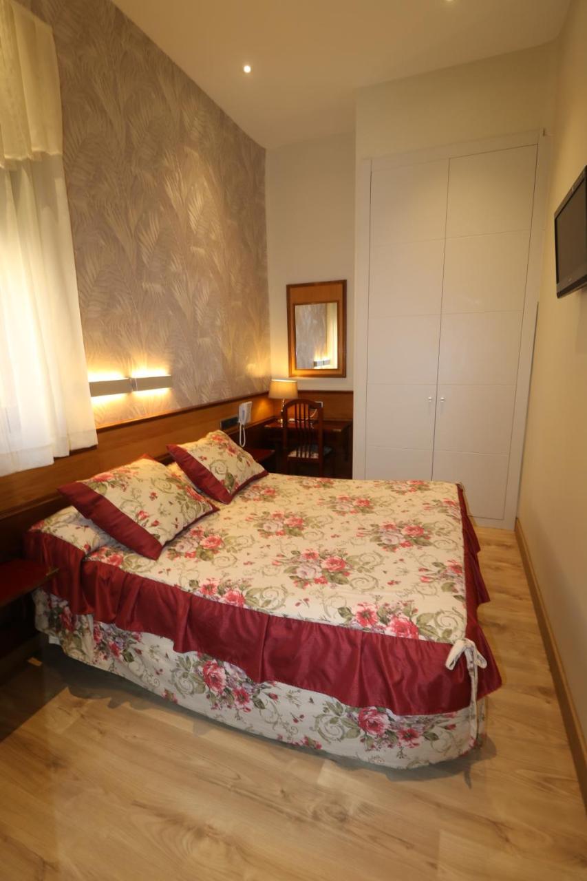 Hostal Hispano - Argentino Gran Via Madrid Luaran gambar